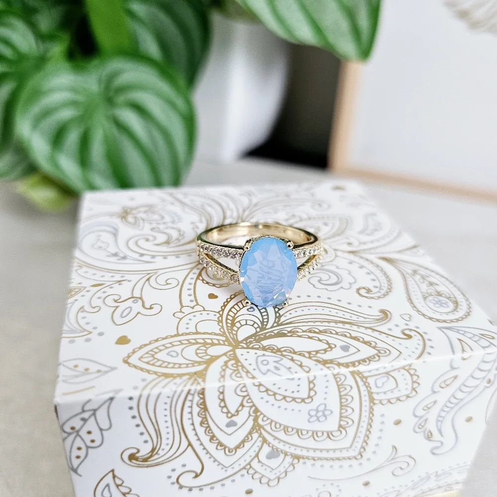 🆕️Charter Club Elegant Gold Plated Blue Zirconia Stone Ring SZ 6